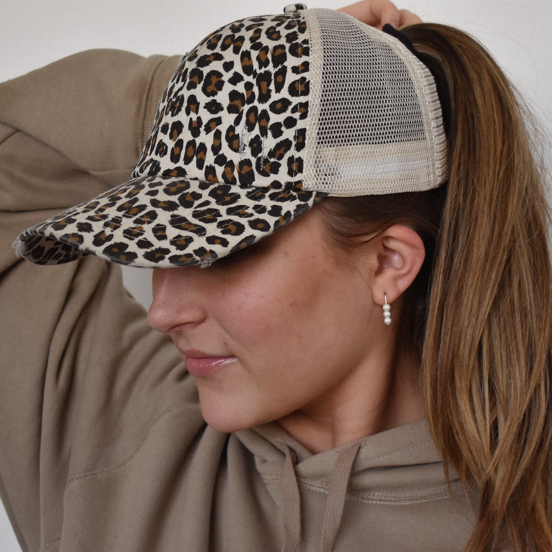 The Ponytail Dilemma: Why Regular Caps Just Don’t Work (and What Actually Does)